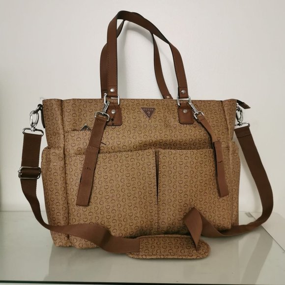 Guess Diaper Bag / Travel Bag | Color: Mocha| Size large - Picture 7 of 13